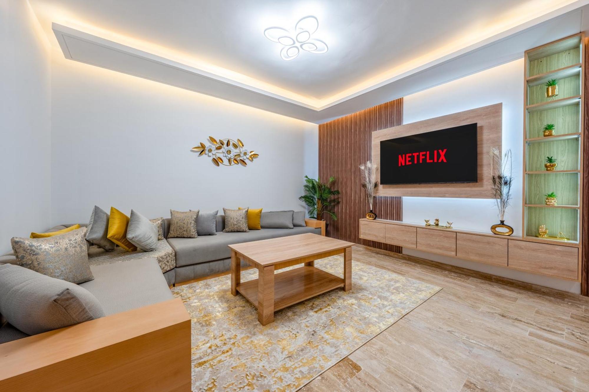 Hotel Madani Palazza & Duplex